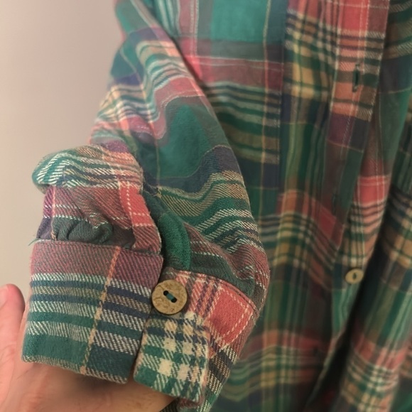 Umgee Small button down top    A - Picture 3 of 8